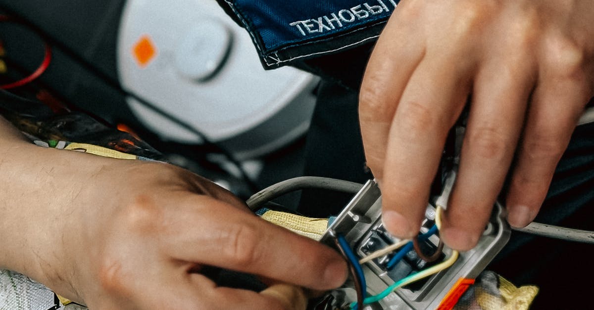How to Find a Reliable Electrician for Power Outage Emergencies